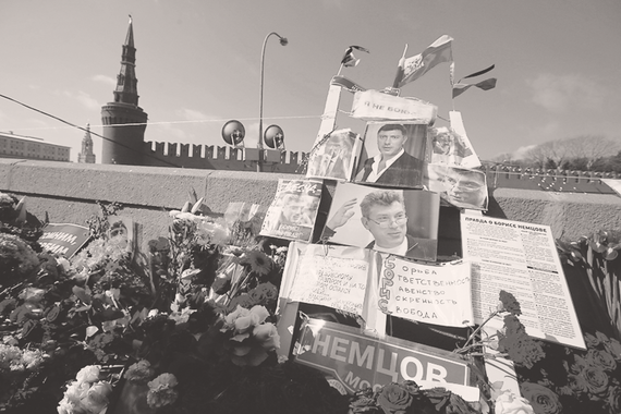  Ответственность за трагическую гибель Бориса Немцова несет и ТВ-пропаганда Е. Разумный / Ведомости 