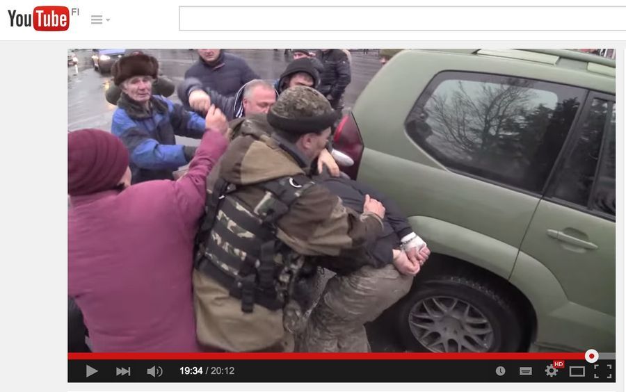 Late January, anonymous accounts distributed a YouTube video on Twitter and Facebook. In the video, separatists humiliate and manhandle Ukrainian prisoners of war while journalists working for the Russian state channels film it in the background. In the beginning of March, the video had been viewed more than 1.2 million times.​