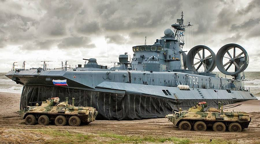 Russia-exercising-amphibious-assault