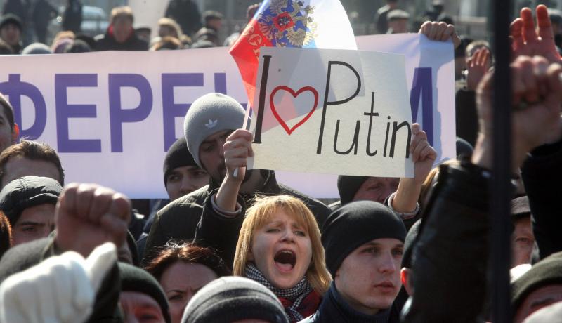 A pro-Russian demonstrator shouts slogans during a rally in the eastern Ukrainian city of Donetsk on 8 March 2014. Photo: Getty Images