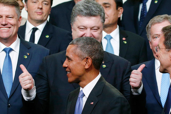 Президентът на Украйна Петро Порошенко и САЩ Барак Обама. Kevin Lamarque / Reuters