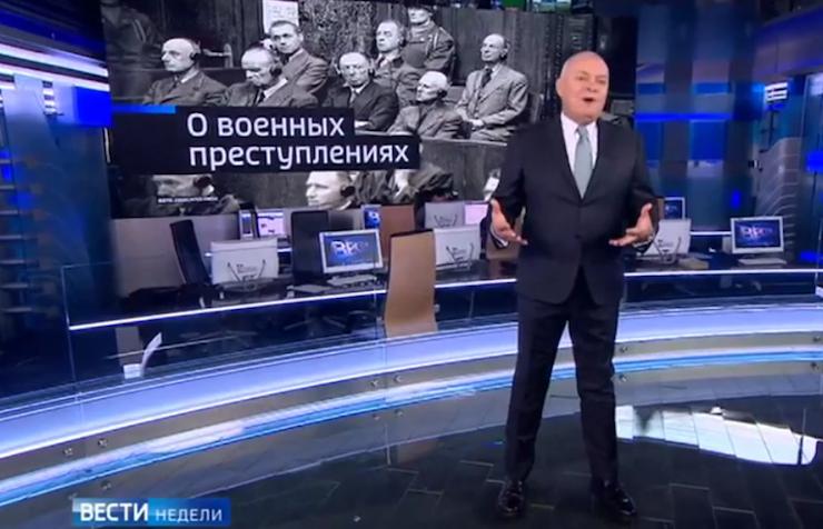Dmitry Kiselyov in his "Vesti Nedeli" news show. YouTube 