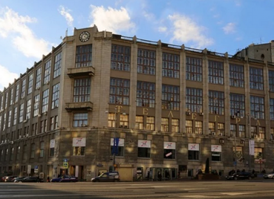 How Russia Today is using YouTube