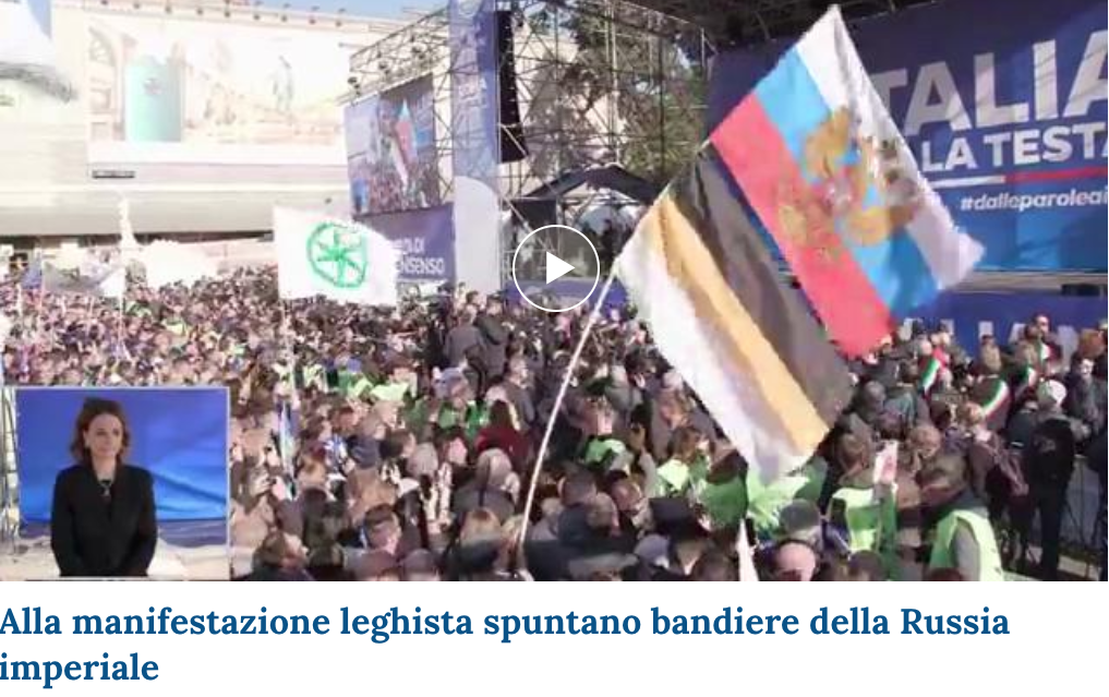 bandiere russe a roma per salvini