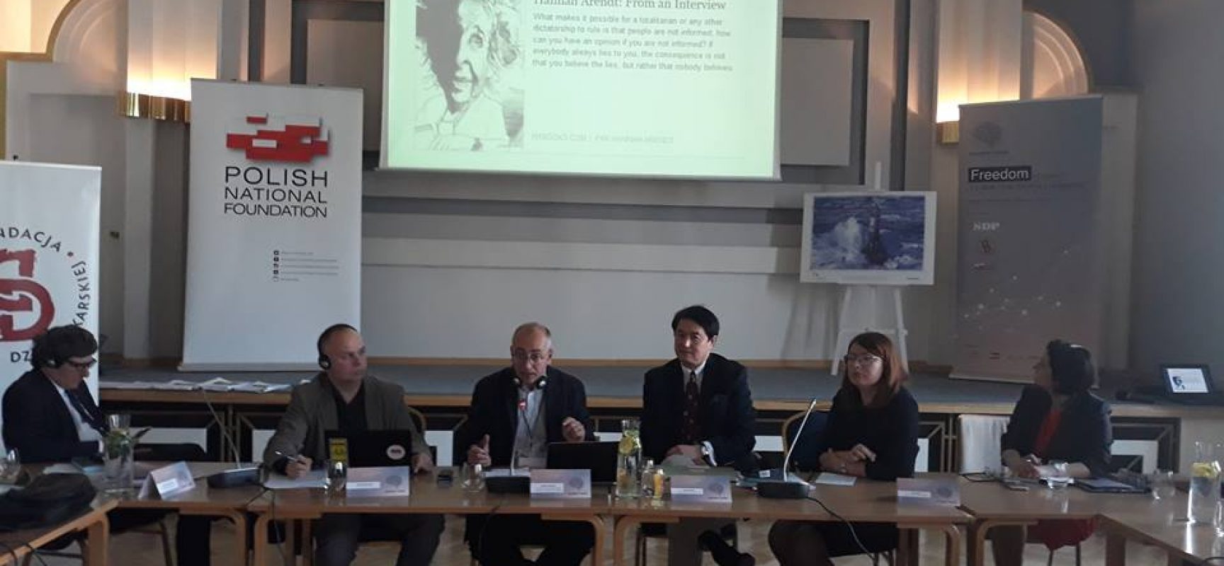 StopFake na konferencji „Wolność (słowa) kocham i rozumiem” StopFake na konferencji „Wolność (słowa) kocham i rozumiem”
