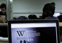 Война Украины и России в «Википедии»: кто за этим стоит?