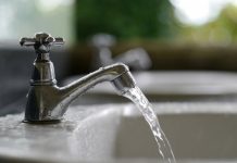 Фейк: Украина упустила шанс на подачу воды в Крым и планирует «водную блокаду» полуострова