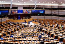 В Европарламенте подготовили проект рекомендаций стратегии по отношениям с Россией