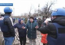 Пригожинец, прокремлевская активистка и конспиролог-антиваксер: кого программа «Время» выдала за иностранных журналистов в Украине