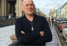 «Да, я горжусь, что я украинец!» Как в России уволили учителя за мнение о войне в Украине