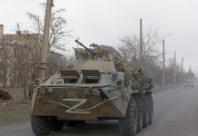 В Литве приняли законопроект о запрете георгиевской ленты, символов Z и V