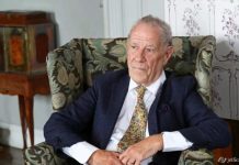 Співзасновник шведської Amnesty залишає організацію через доповідь із критикою ЗСУ