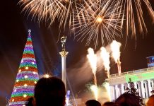 Фейк кремлевских СМИ: в Украине и Латвии тем, кто встретит Новый Год по московскому времени, грозит наказание