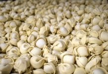 Фейк кремлевских СМИ: 40 украинских десантников погибли от отравления пельменями