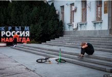 «Russkiy mir» («el mundo ruso») se ha fracturado. Los ideólogos quieren reproducirlo. Los resultados de la «Gran Palabra Rusa» en Crimea