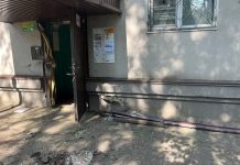 «Парни, вы лучшие!». Курский глава поблагодарил расчеты ПВО и обвинил Украину в повреждении подъезда. Судя по видео, подъезд повредила ПВО