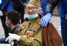 Що не розкажуть російським ветеранам у День перемоги: дайджест пропаганди за 8 травня