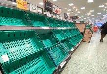 Фейк НТВ: британцы, испугавшись войны с Россией, в панике опустошают полки супермаркетов