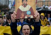 Москва у Парижі бореться «Zа ДуроVа»: дайджест пропаганди за 23-25 серпня