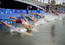 «В мутной воде Сены тонут олимпийские идеалы». Программа «Время» увидела на Олимпиаде одни скандалы — те, что есть, и те, которых нет