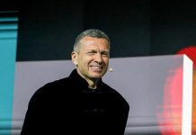 ‘The US Is Doing Russia’s Work’ Say Ecstatic Propagandists