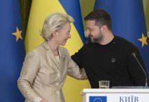 Фейк Марії Захарової: Зеленський і лідери ЄС збираються влаштувати 9 травня «реінкарнацію нацизму»