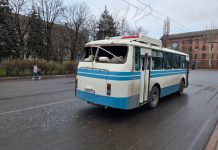 Фейк кремлівських ЗМІ: У Горлівці автобус атаковано чи то українським дроном, чи артилерійським снарядом