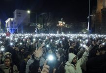 Coordinated Bulgarian Facebook network amplifies fabricated for-profit political content