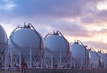 Фейк «Вестей»: у Франції паніка на ринку енергоносіїв, лідери країни замислюються над відновленням імпорту російського газу