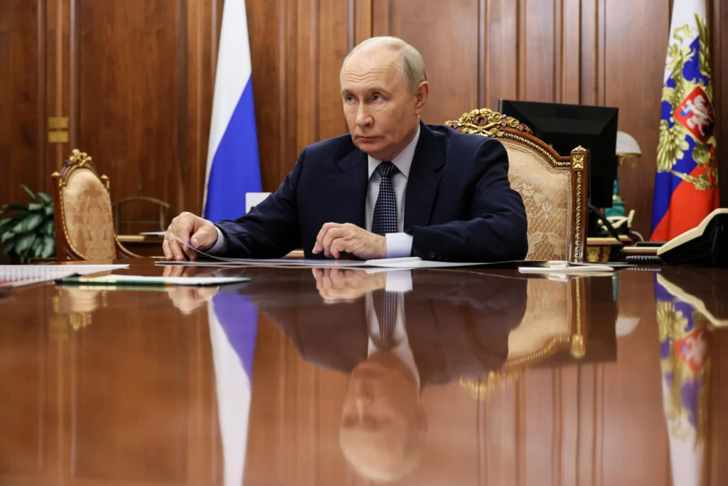 2026-09-07T113451Z_571060417_RC2BENA1A1FX_RTRMADP_3_RUSSIA-PUTIN-1024x683.jpg