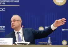 Фейк советника Путина: Украина собиралась напасть на Россию 8 марта 2022 года