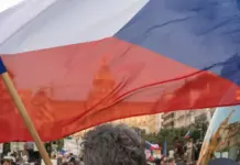 Чехія вислала двох росіян, яких повʼязують з пропагандистським центром Rybar